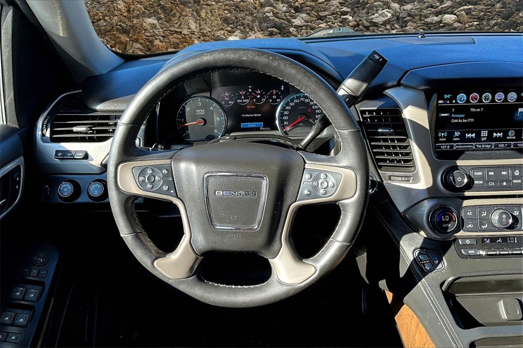 Used 2019 GMC Yukon XL Denali w/ Denali Ultimate Package image 5