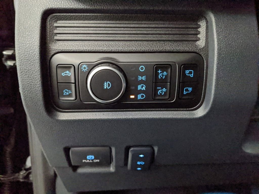 New 2025 Ford F250 Lariat w/ Lariat Ultimate Package image 9