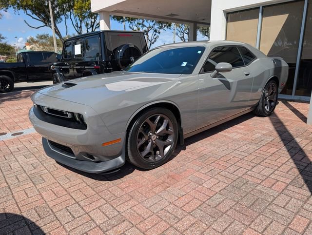 Used 2019 Dodge Challenger GT image 3