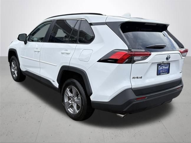 Used 2024 Toyota RAV4 LE image 8