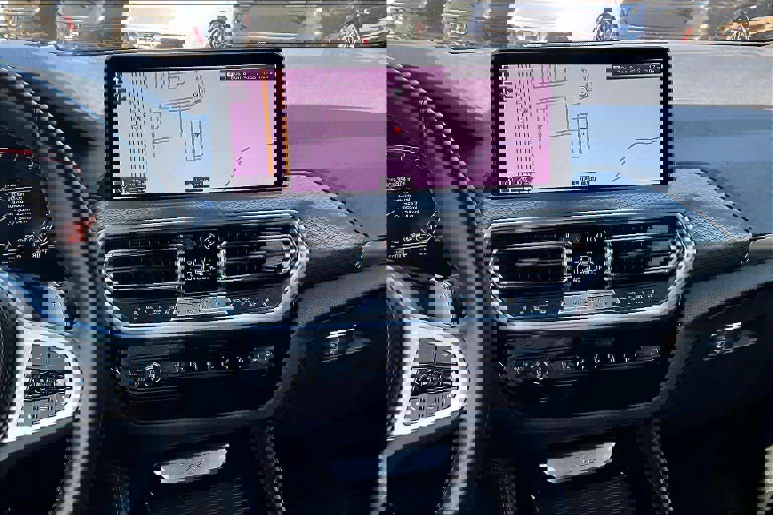 Certified 2024 BMW X4 xDrive30i w/ Premium Package AWD/4WD image 6