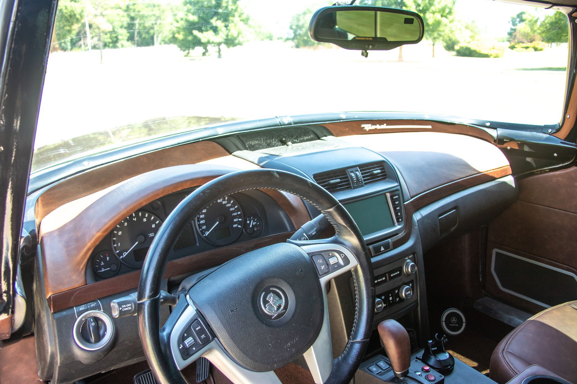 Used 2013 Chevrolet Caprice RWD image 24
