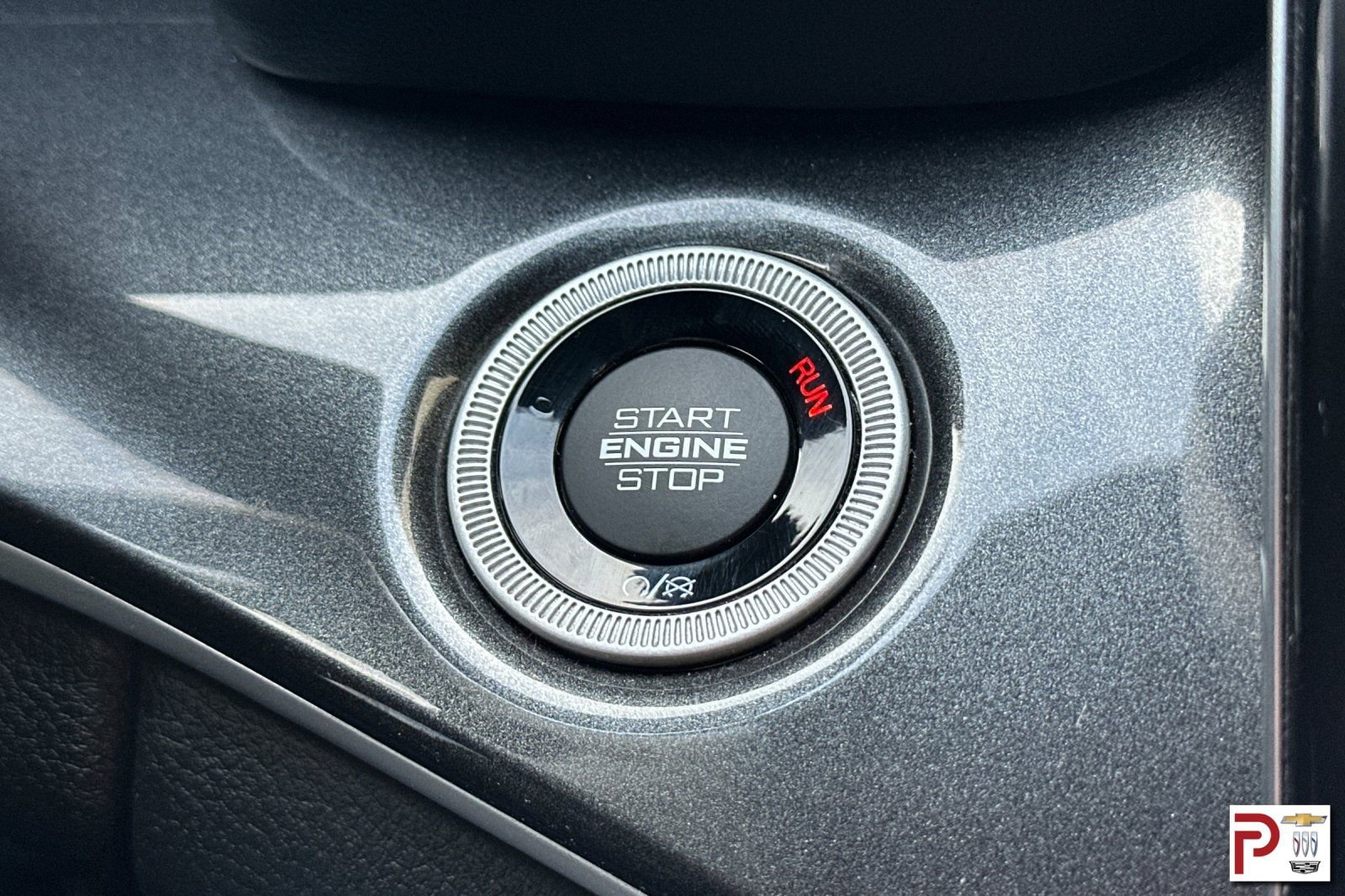 Used 2022 Jeep Grand Cherokee L Laredo image 28