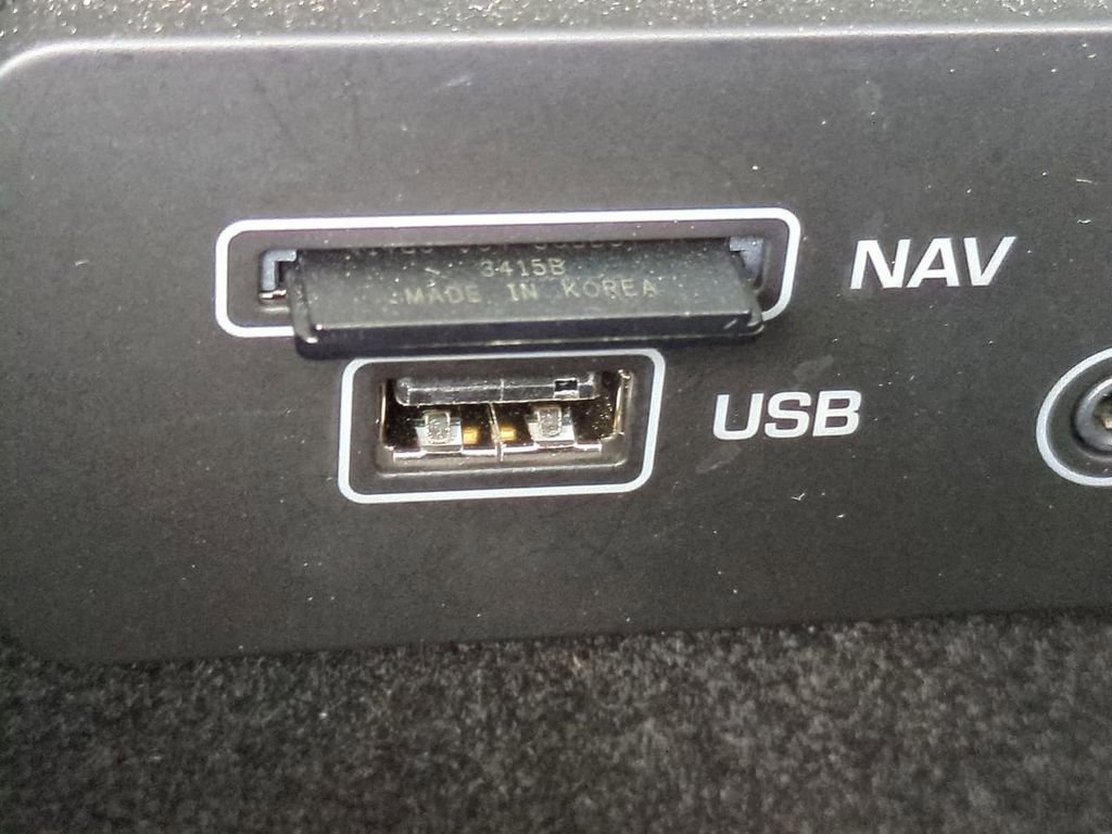 Used 2016 Jaguar XF Prestige image 22