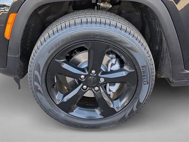 New 2026 Jeep Grand Cherokee Limited w/ Limited Altitude Package image 10