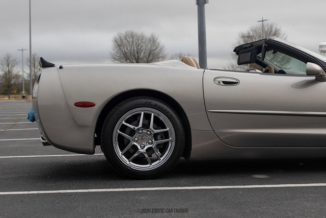 Used 1999 Chevrolet Corvette Convertible w/ Memory Pkg image 10