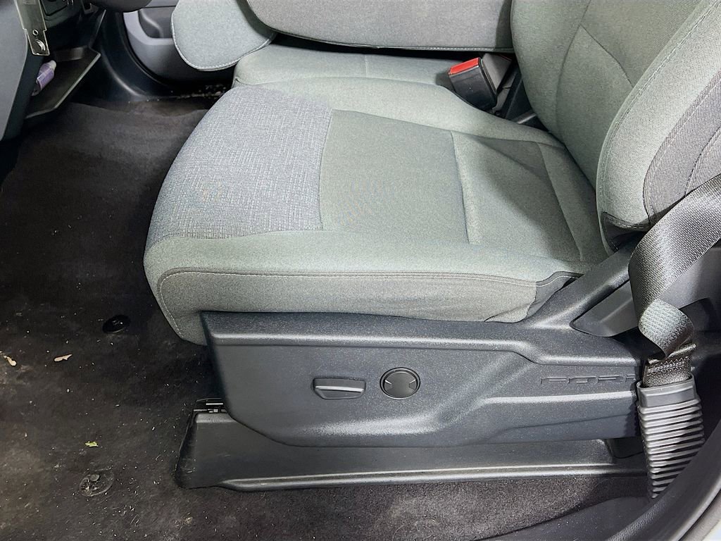 Used 2025 Ford F150 XLT w/ Equipment Group 301A Standard image 18