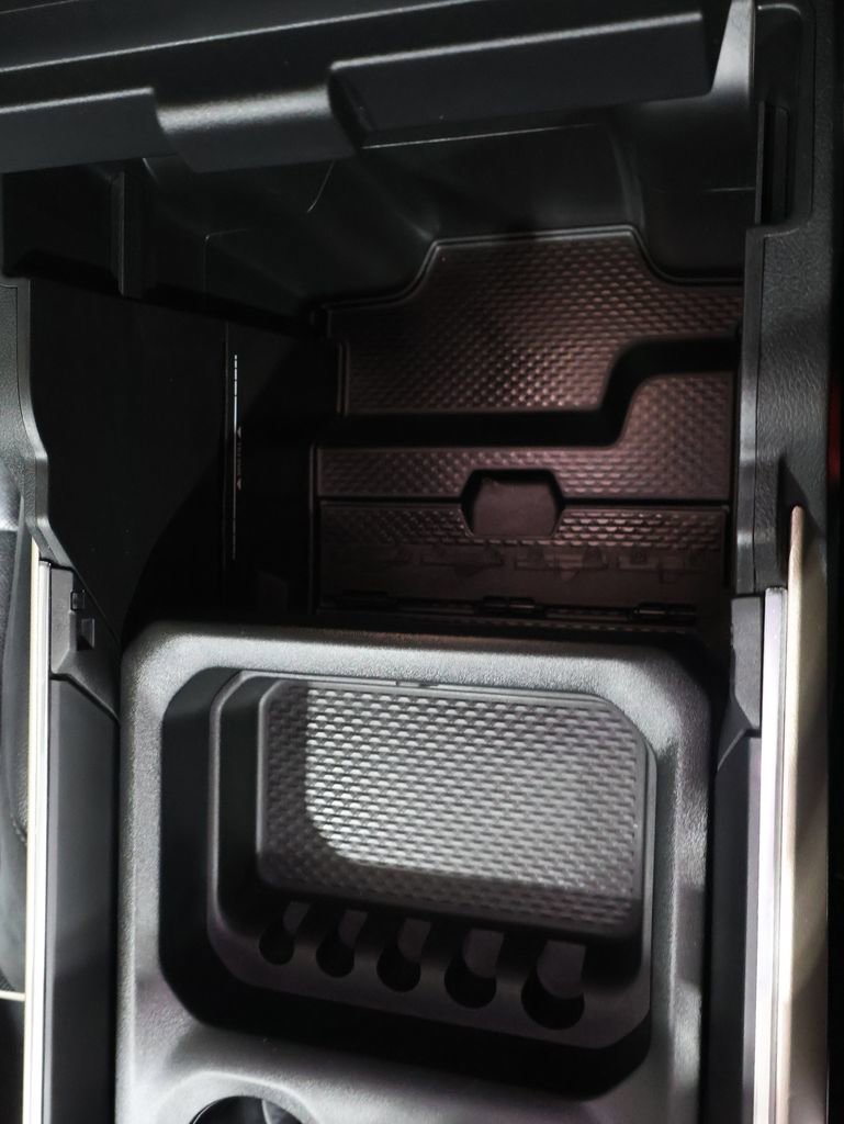 Used 2019 RAM 1500 Laramie image 38