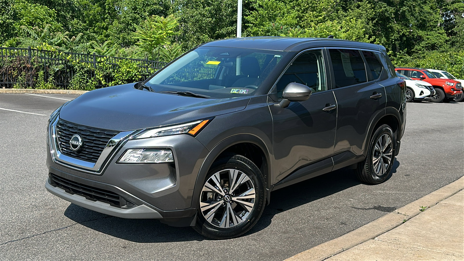 Certified 2022 Nissan Rogue SV