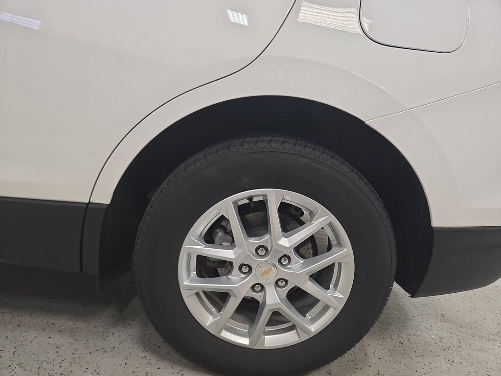 Certified 2024 Chevrolet Equinox LT image 42