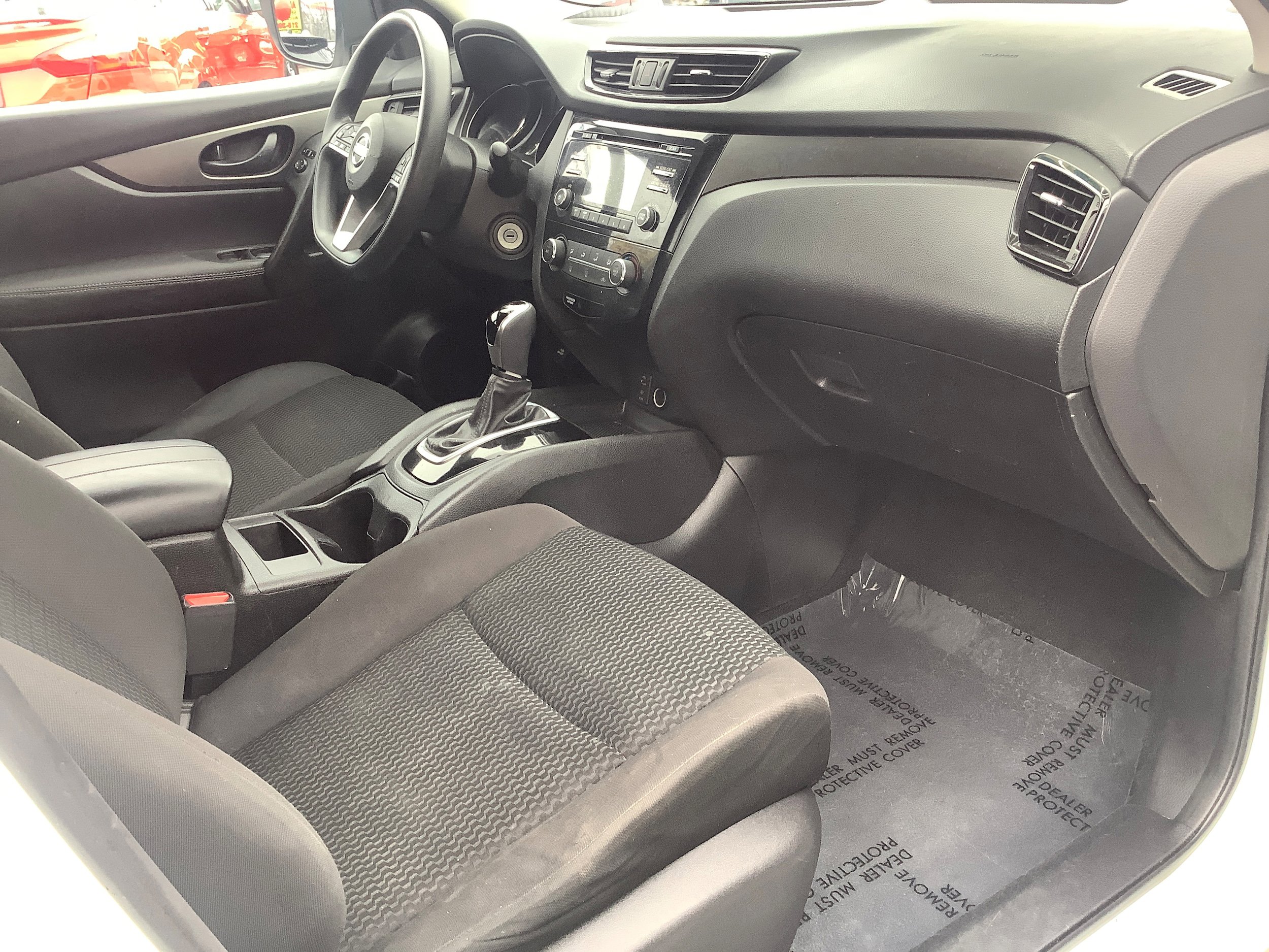Used 2018 Nissan Rogue Sport S AWD/4WD image 16
