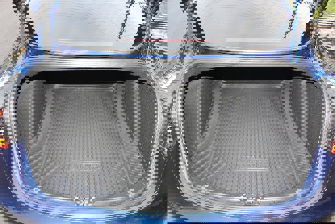 Used 2021 Tesla Model 3 Standard Range Plus image 19