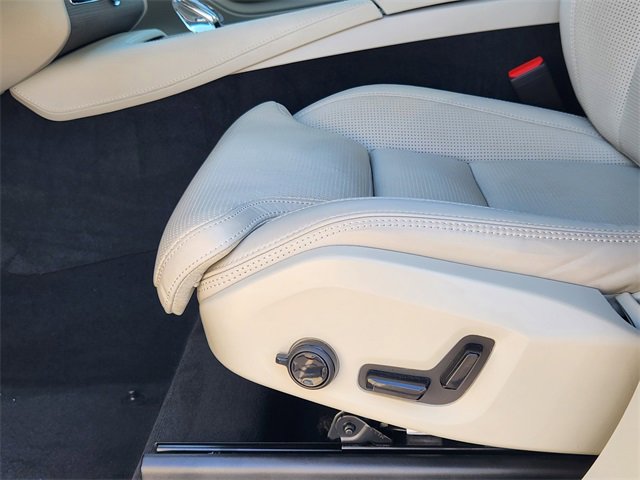 Certified 2025 Volvo XC90 T8 Ultra w/ Protection Package Premier image 26