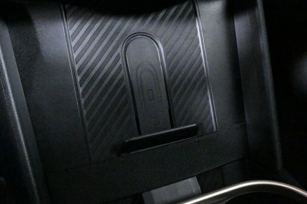 Certified 2025 MINI Cooper S image 17