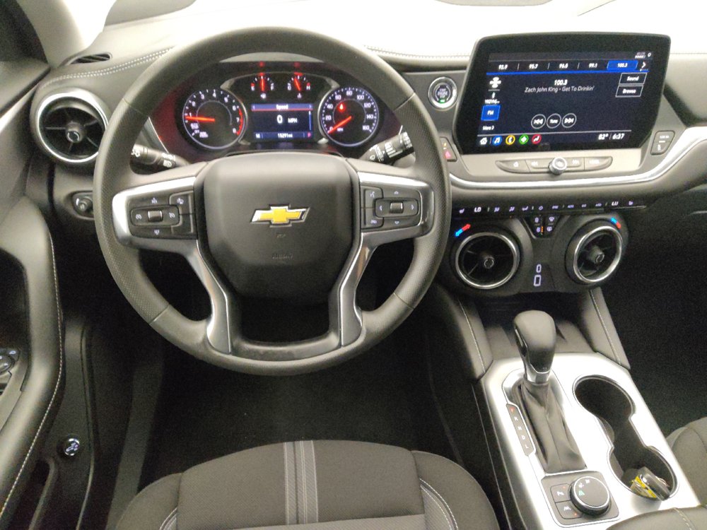 Used 2024 Chevrolet Blazer LT w/ Convenience Package FWD image 22