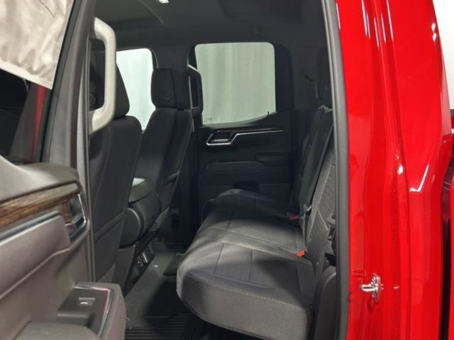 New 2025 GMC Sierra 1500 SLE w/ Preferred Package image 17