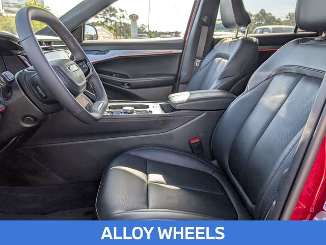 Used 2024 Jeep Wagoneer Launch Edition AWD/4WD image 15