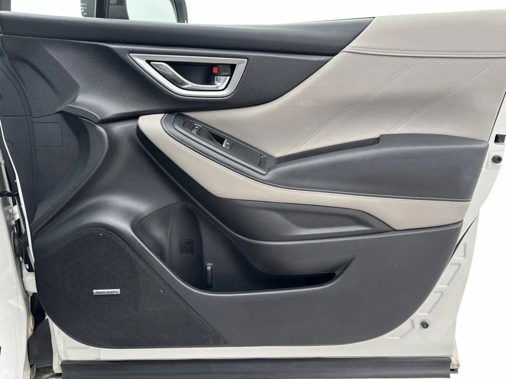 Used 2023 Subaru Forester Limited image 30