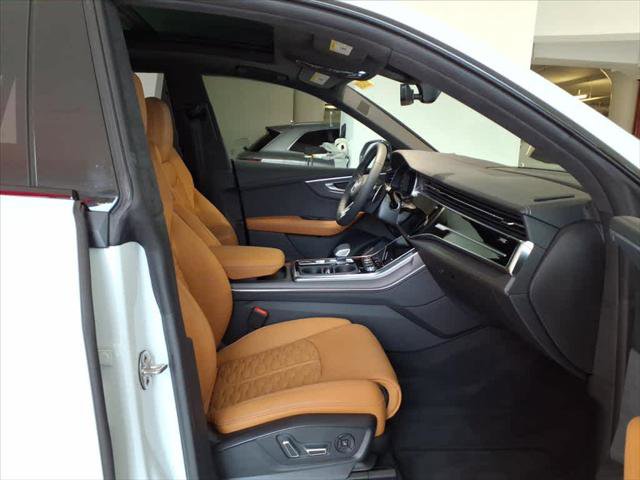 Certified 2024 Audi RS Q8 image 20