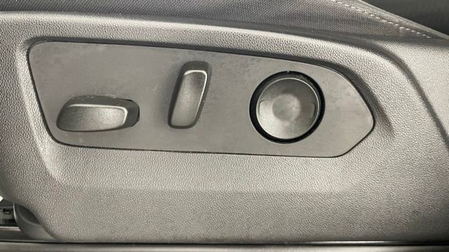 Used 2023 Chevrolet Silverado 1500 Custom w/ Rally Edition image 35