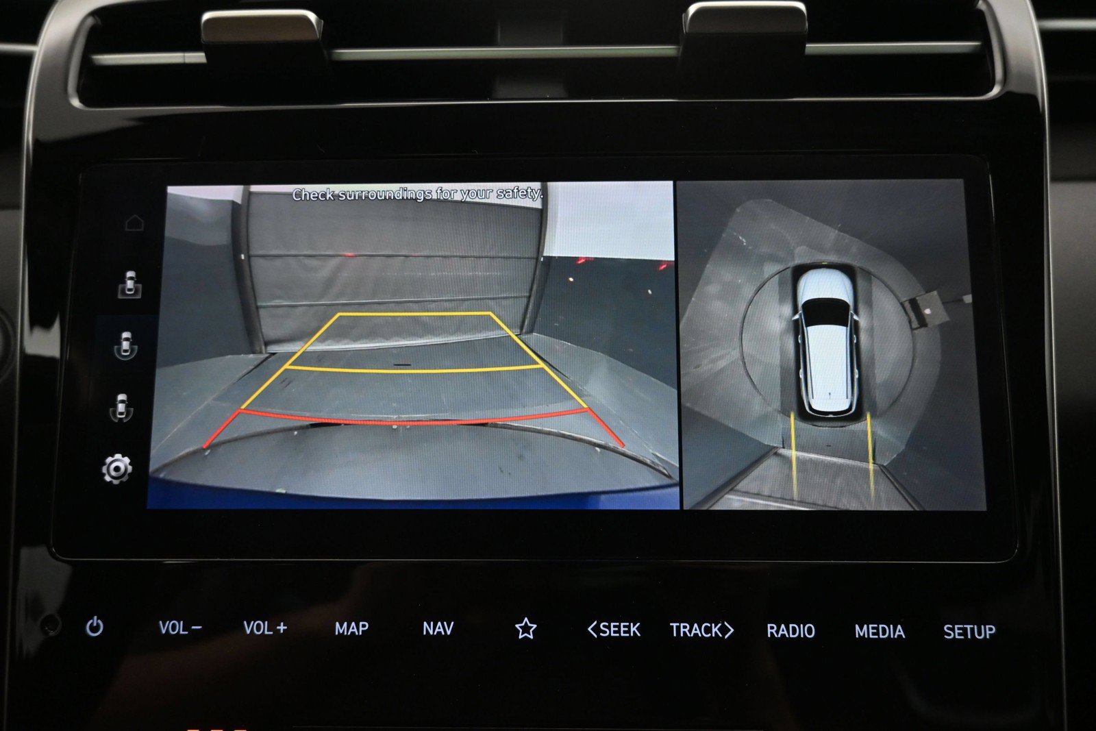 Used 2023 Hyundai Tucson Limited AWD/4WD image 16