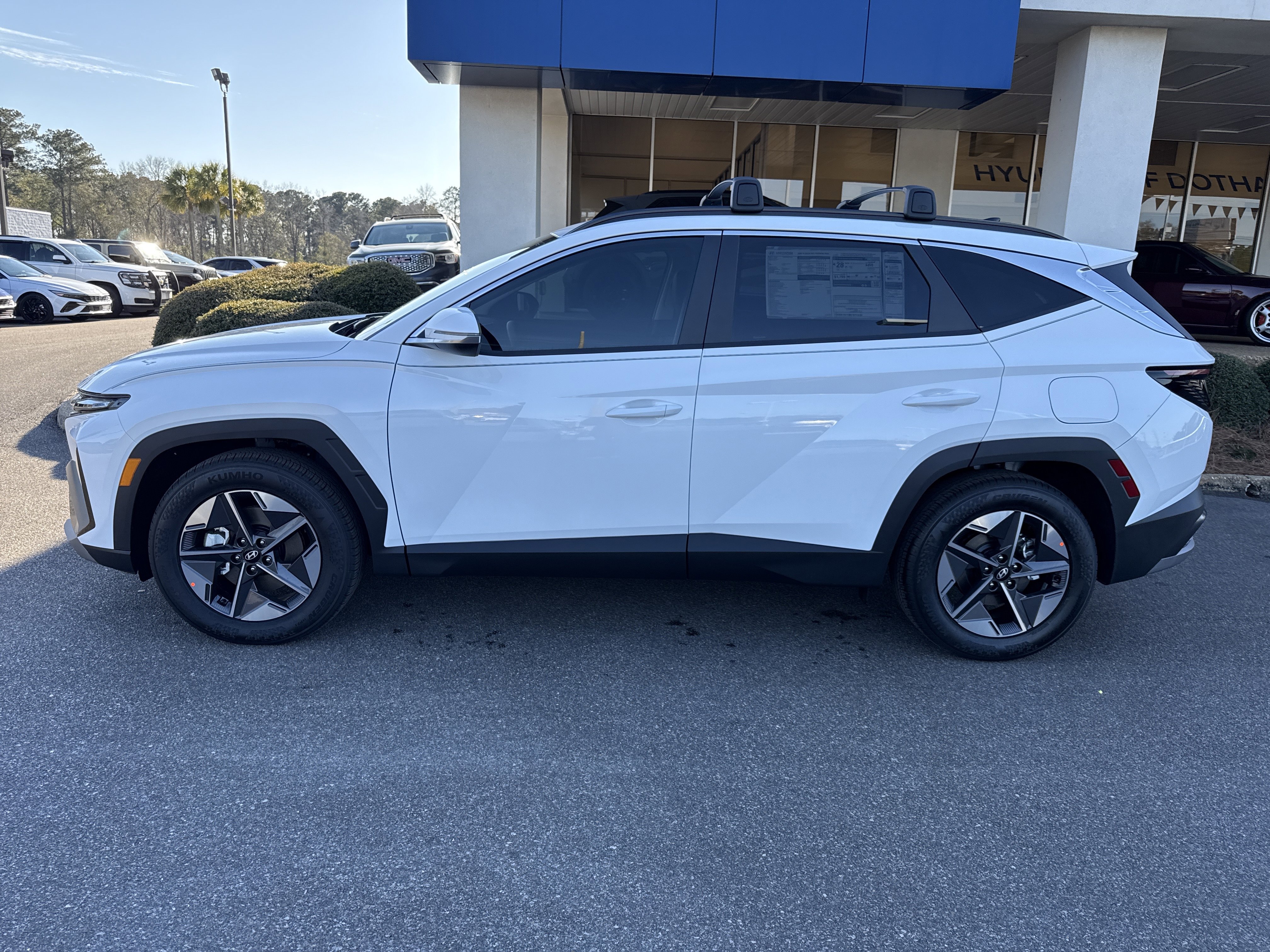 New 2026 Hyundai Tucson SEL image 2