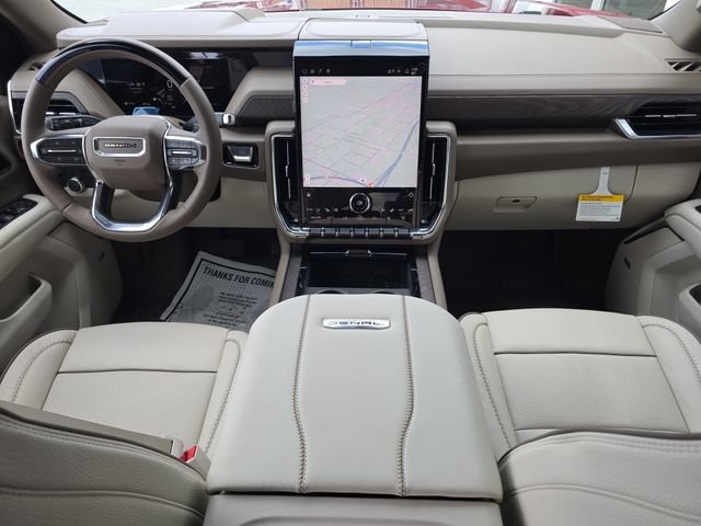 New 2026 GMC Yukon Denali w/ Denali Reserve Package AWD/4WD image 11