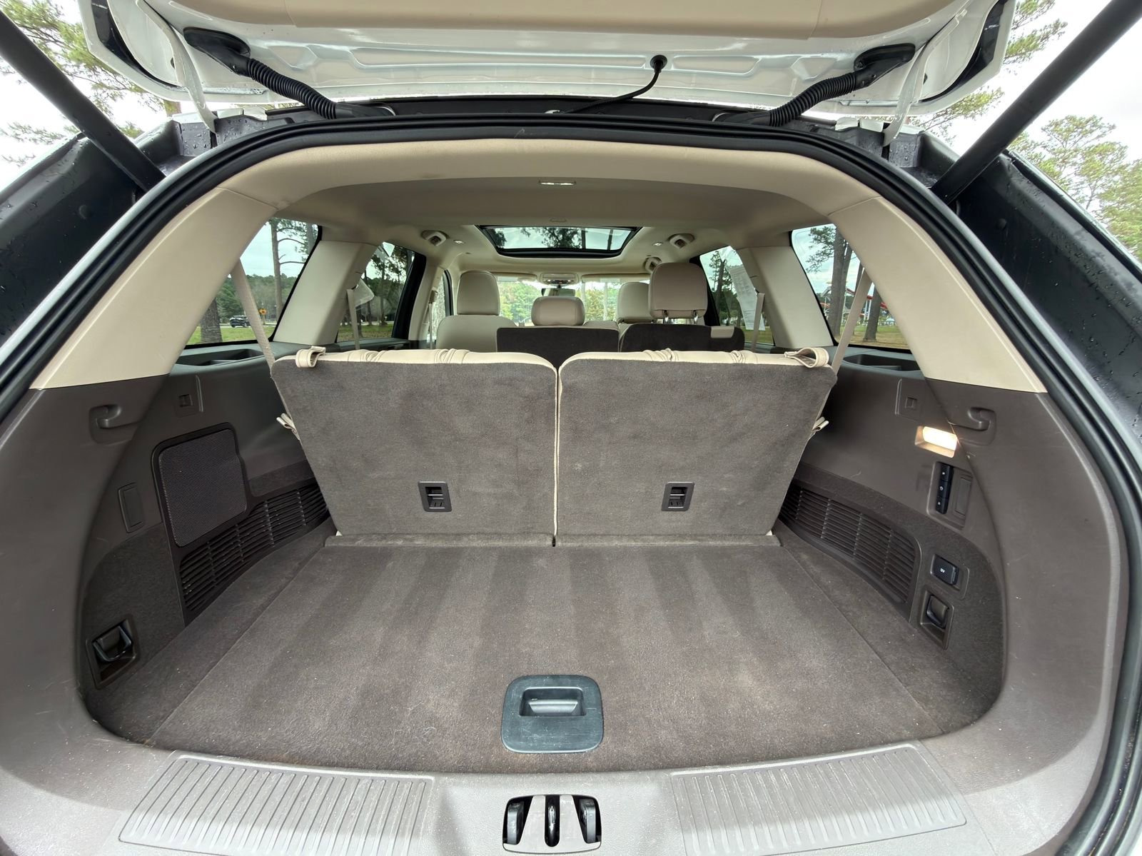 Used 2023 Lincoln Aviator Reserve w/ Equipment Group 201A image 18