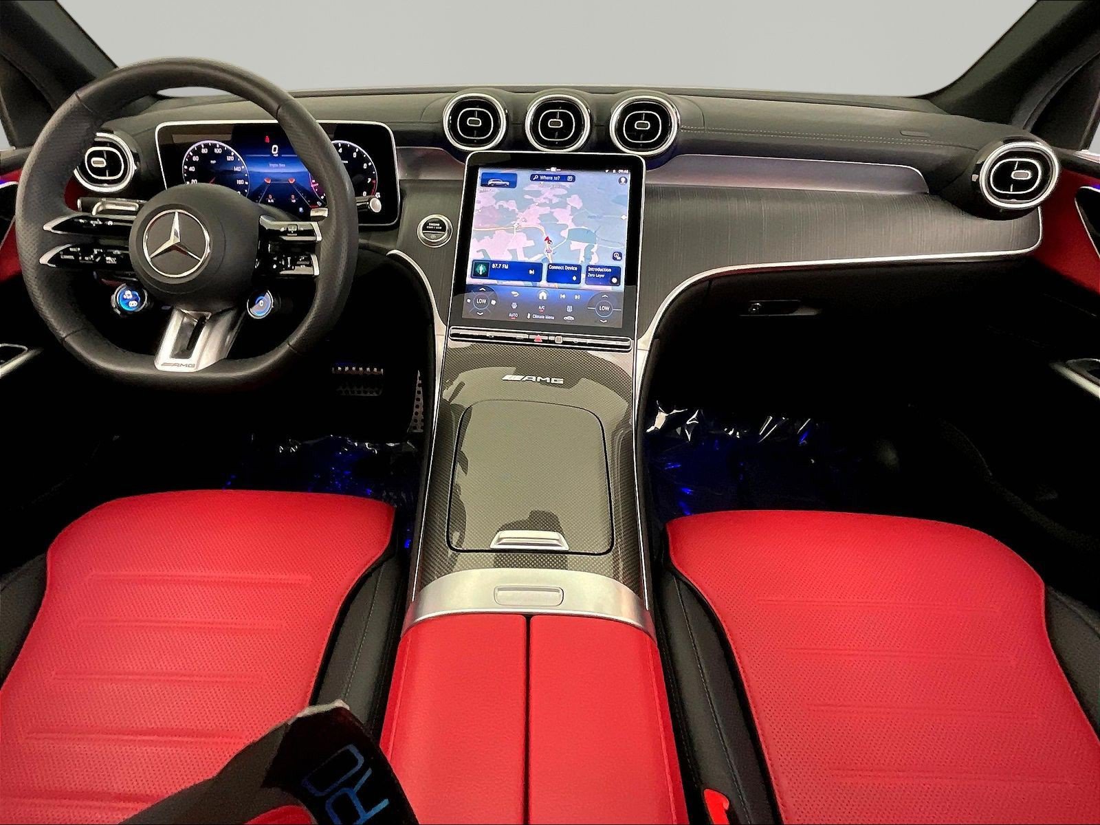Certified 2025 Mercedes-Benz GLC 43 AMG 4MATIC image 7