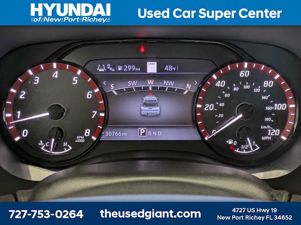 Used 2022 Nissan Frontier Pro-X w/ Technology Package image 32