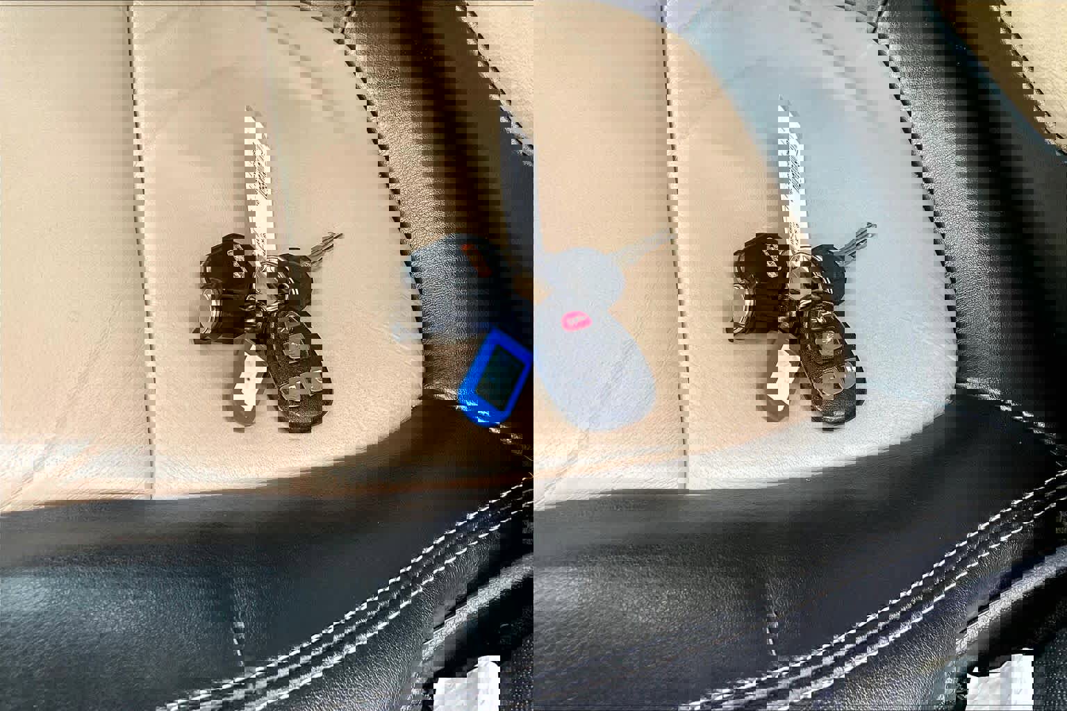 Used 2008 Saturn Sky Red Line image 13