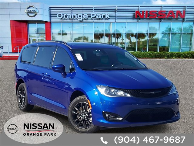 Used 2020 Chrysler Pacifica Touring-L