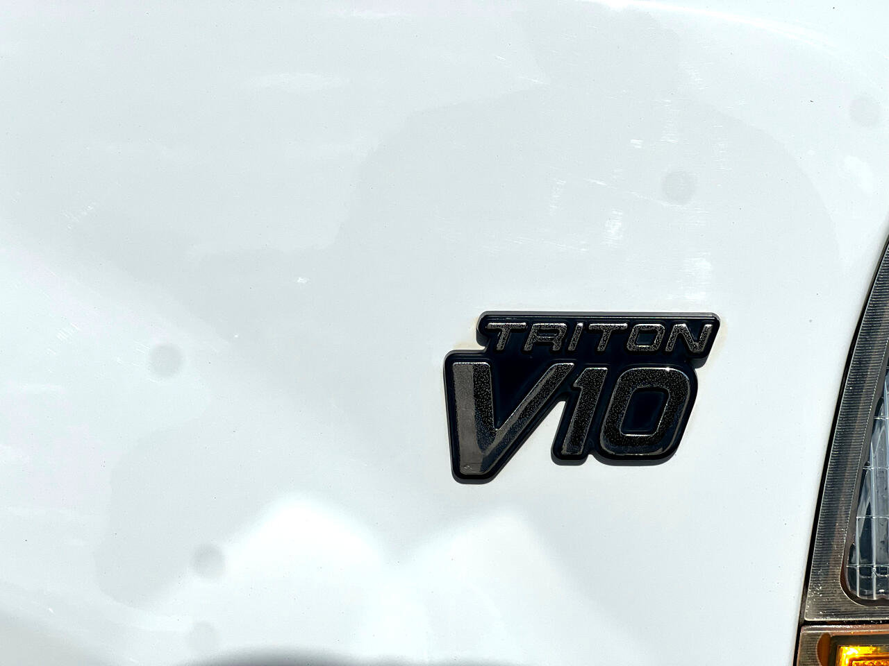 Used 2003 Ford F250 XL image 25