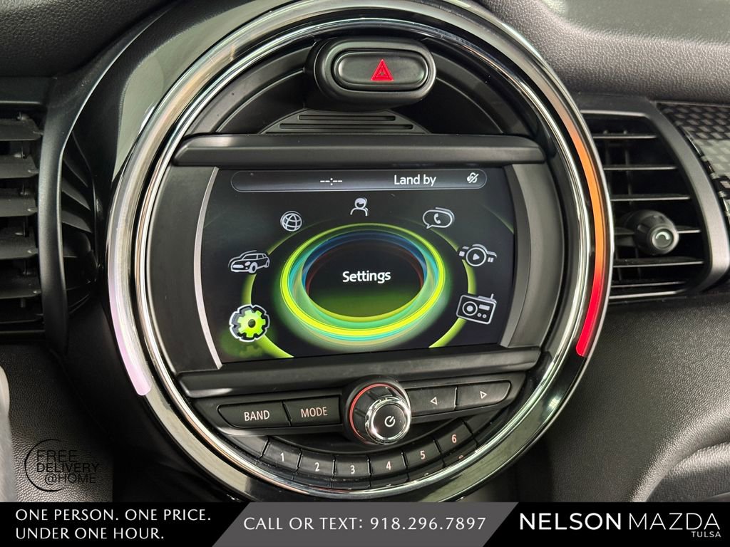 Used 2018 MINI Cooper S image 29