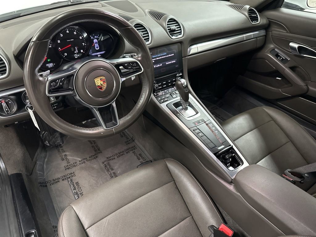 Used 2019 Porsche 718 Cayman RWD image 13