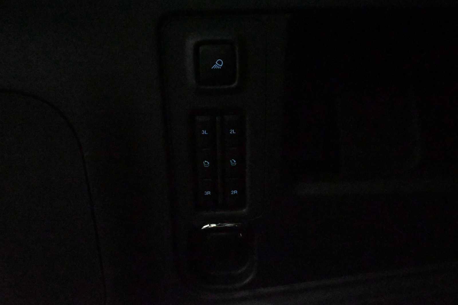 New 2026 Ford Expedition Active AWD/4WD image 17