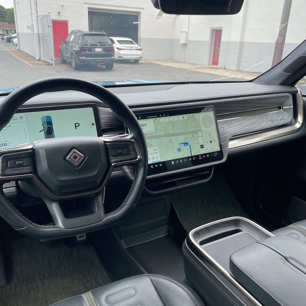 Used 2022 Rivian R1T Launch Edition AWD/4WD image 16