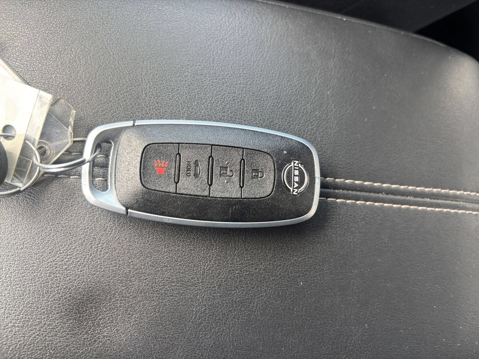 Used 2025 Nissan Sentra SV FWD image 21