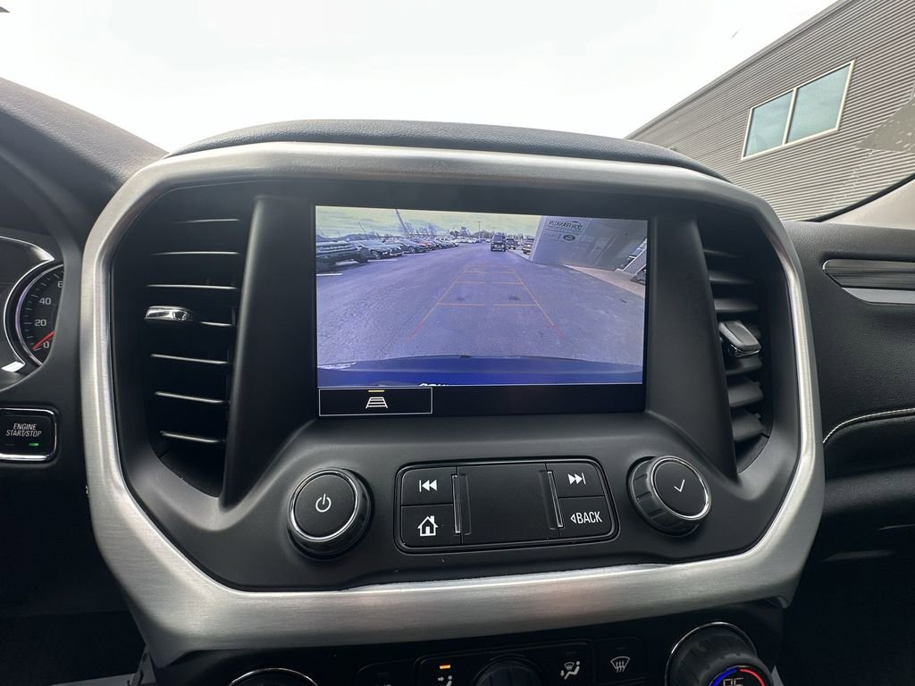 Used 2023 GMC Acadia SLT image 23