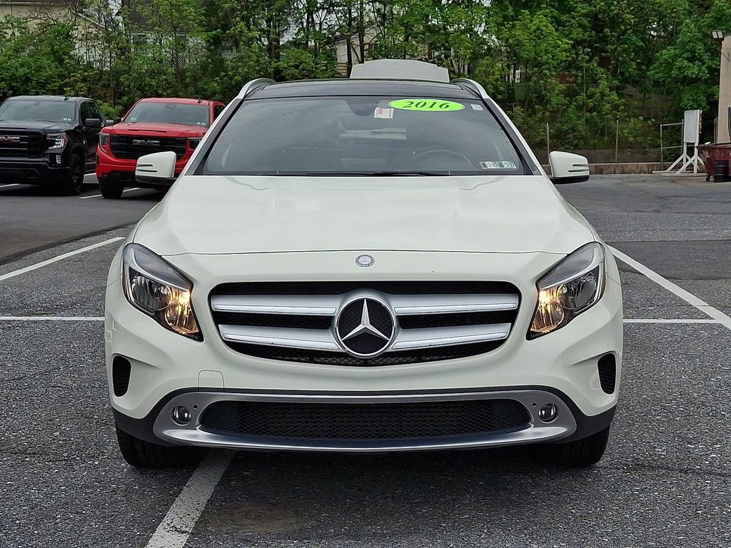 Used 2016 Mercedes-Benz GLA 250 4MATIC image 2