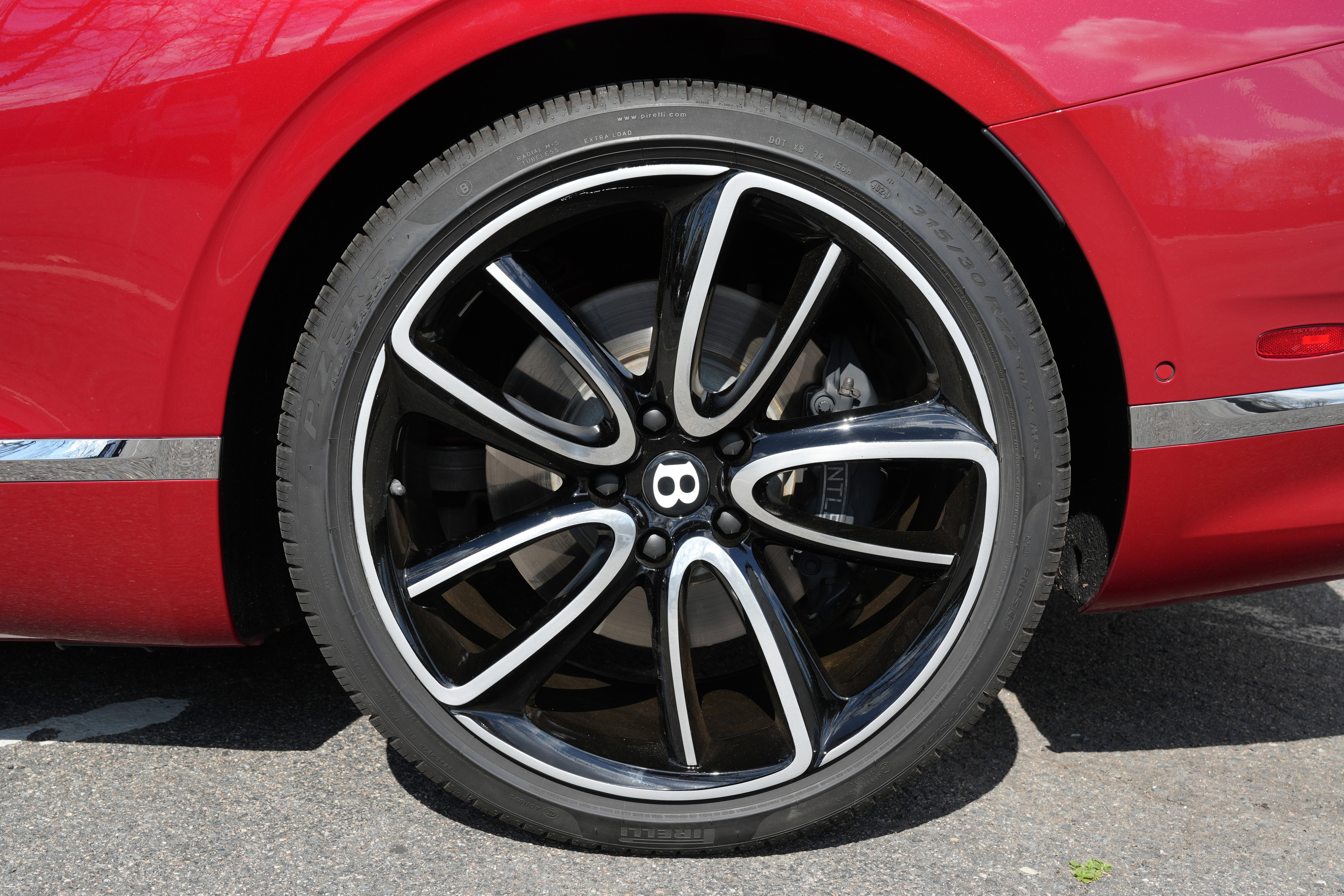 Used 2020 Bentley Continental GT image 10