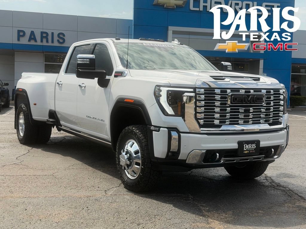 Used 2024 GMC Sierra 3500 Denali w/ Denali Reserve Package AWD/4WD image 1