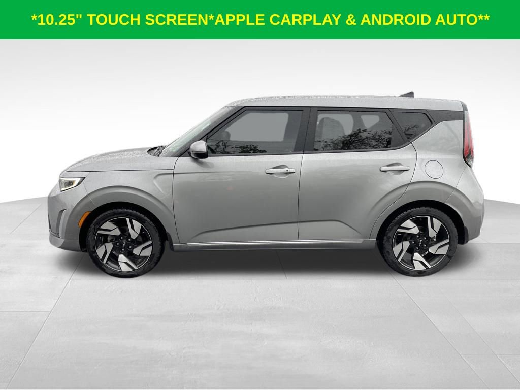 Used 2023 Kia Soul GT-Line w/ GT-Line Technology Package FWD image 6