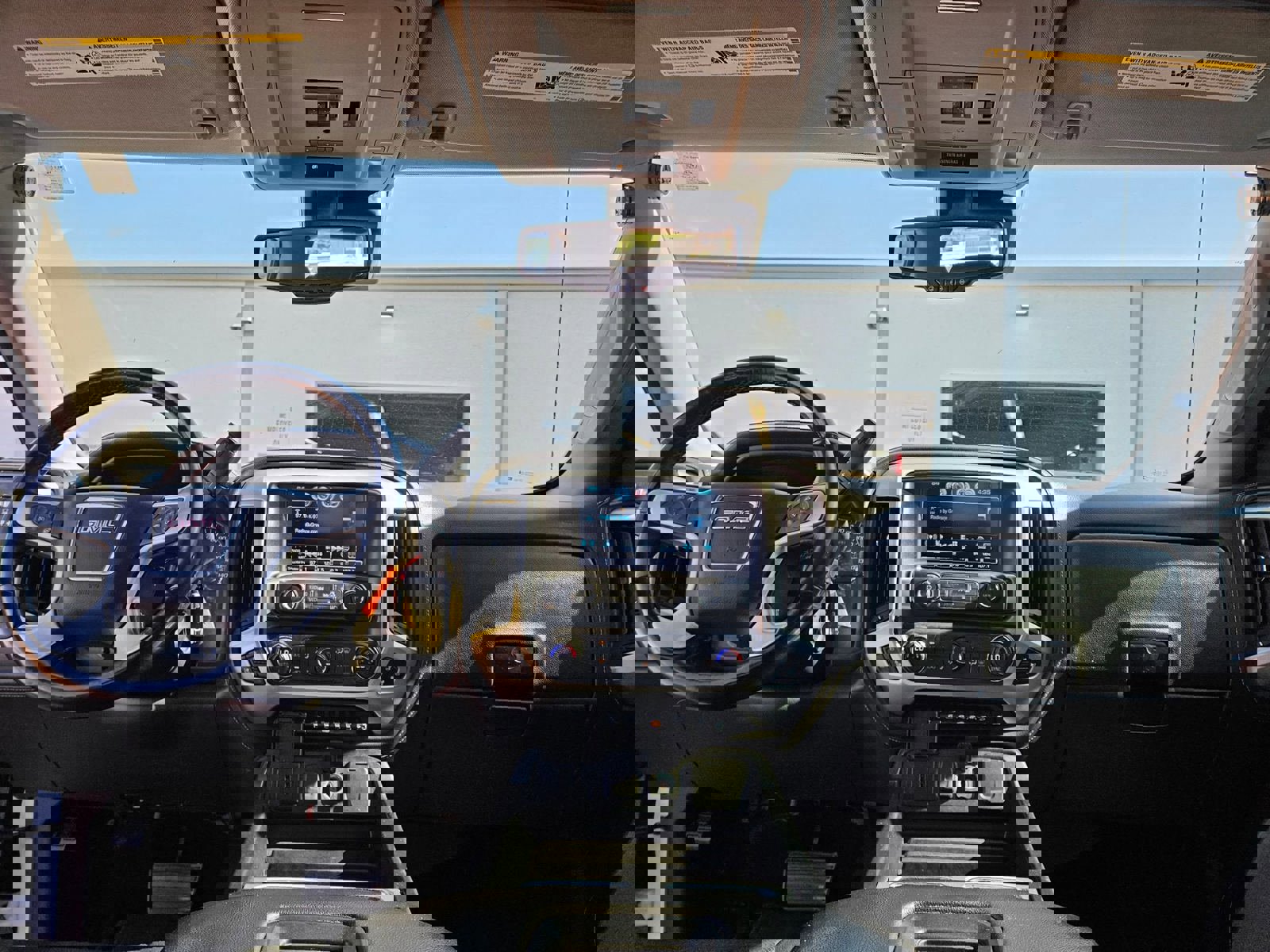 Used 2018 GMC Sierra 1500 SLT AWD/4WD image 25