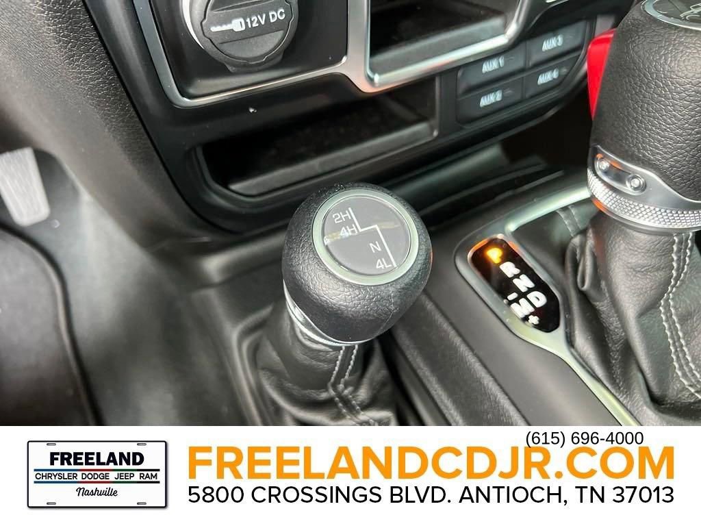 New 2024 Jeep Gladiator Sport image 13