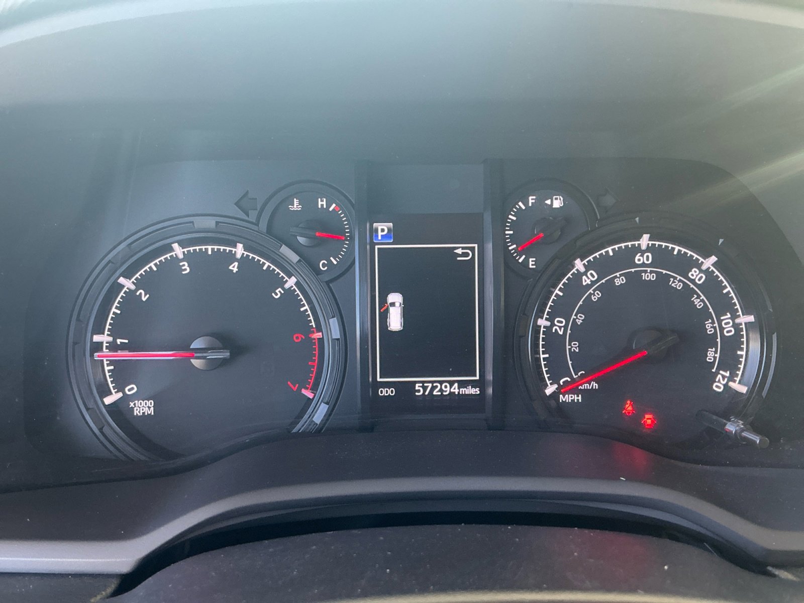 Used 2020 Toyota 4Runner SR5 AWD/4WD image 10