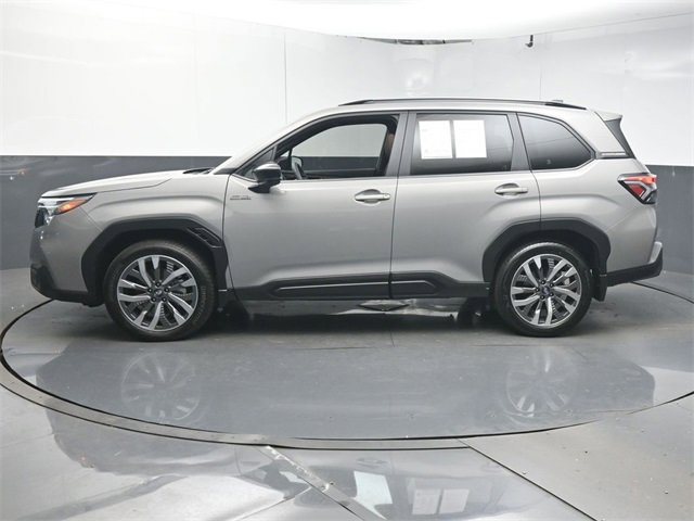 Used 2025 Subaru Forester Touring w/ Touring Package image 5