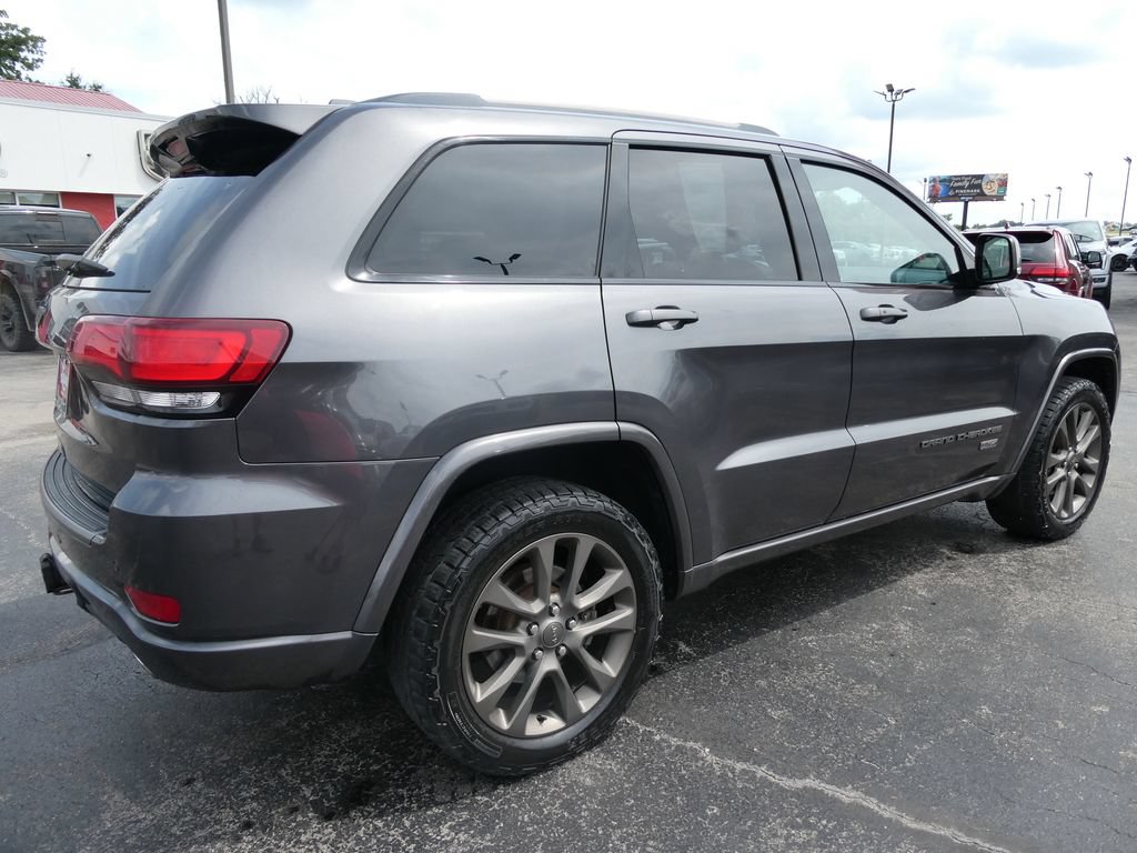 Used 2017 Jeep Grand Cherokee Limited 75th Anniversary AWD/4WD image 5