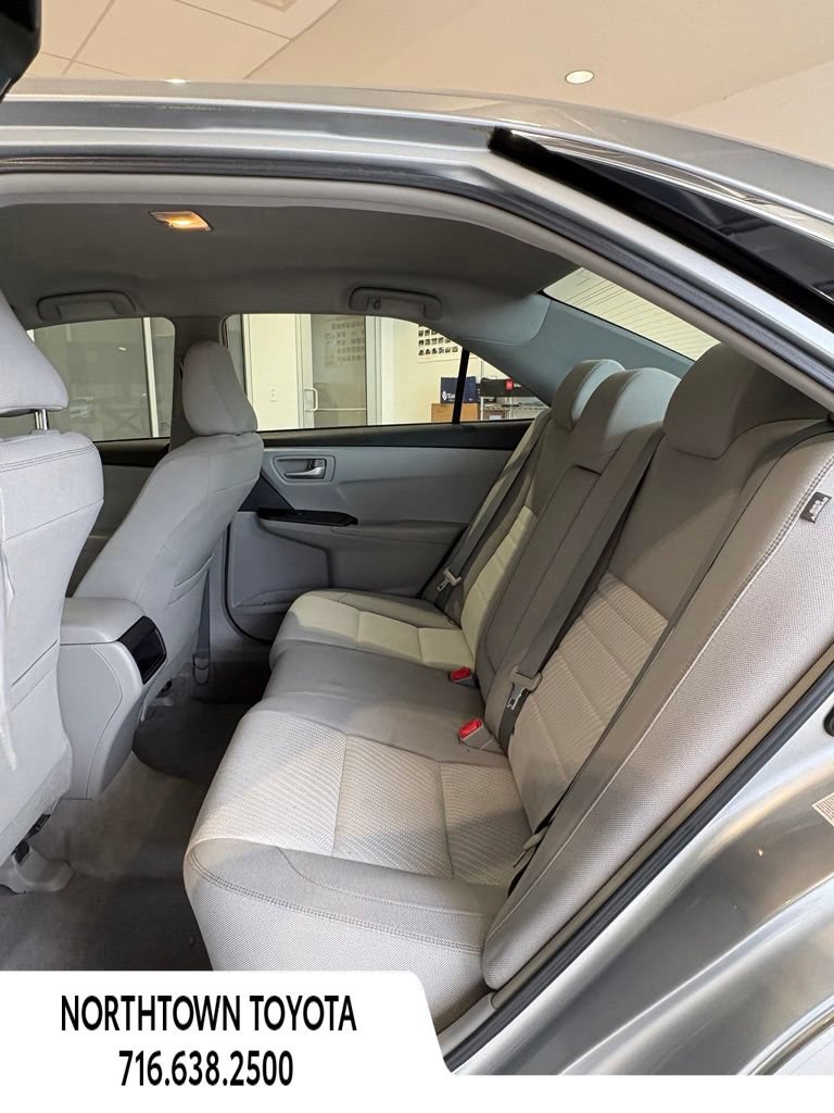 Used 2015 Toyota Camry LE FWD image 15