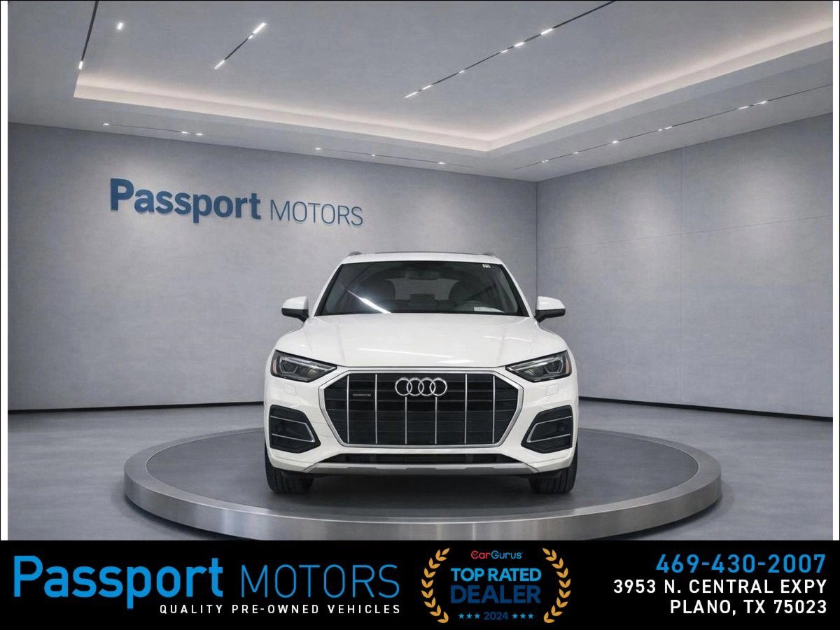Used 2023 Audi Q5 Prestige w/ Prestige Package image 2
